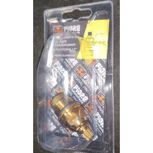 Кран-букса Fiore 1/2 резина 24 шлица 35000350 Кран-букса Fiore 1/2 резина 24 шлица 35000350