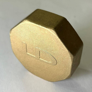 Заглушка резьбовая латунная LD DN40 1 1/2 ВР LD.65.504.40 Заглушка резьбовая латунная LD DN40 1 1/2 ВР LD.65.504.40