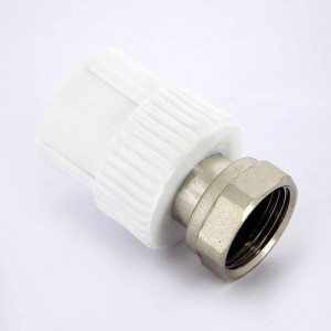 Муфта Pro Aqua 32 мм x 1 В с накидной гайкой PA29018