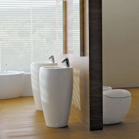 Раковина напольная Laufen Il Bagno Alessi One 53х53х90 см 1 отверстие LLC белый 8.1197.2.400.104.1