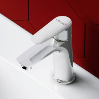 Смеситель для раковины латунный DORFF Prime D40102100