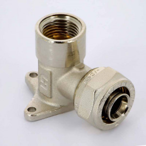 Водорозетка обжимная Uni-Fitt 20x3/4 никелированная 670N7300 Водорозетка обжимная Uni-Fitt 20x3/4 никелированная 670N7300
