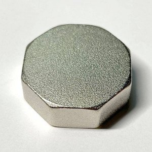Заглушка с внутренней резьбой General Fittings 1 никелированная 637N4001 Заглушка с внутренней резьбой General Fittings 1 никелированная 637N4001
