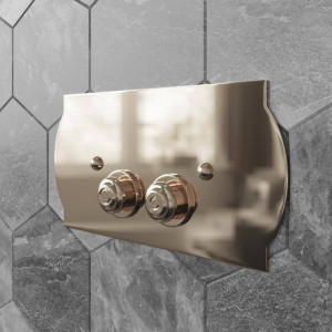 Клавиша смыва для бачков Geberit UP320 Tiffany World TW 300.4 светлое золото TW300.4gold Клавиша смыва для бачков Geberit UP320 Tiffany World TW 300.4 светлое золото TW300.4gold
